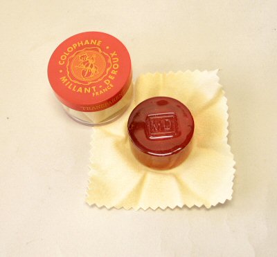 Millant Deroux rosin - light