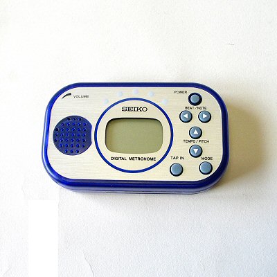 Seiko model DM100 metronome